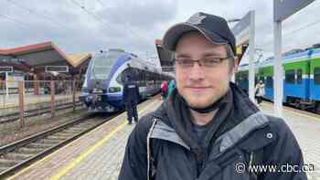 Ontario man went to Ukrainian border to help rescue a child — 10 days later, he's still there