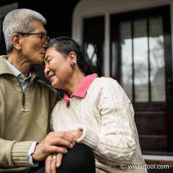 Millennials Trail Baby Boomers in Net Worth -- and This Is a Big Reason Why - The Motley Fool