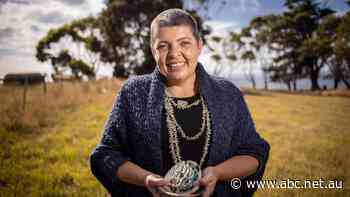 Indigenous abalone fishery deal will 'restore our ancestors to sea country'