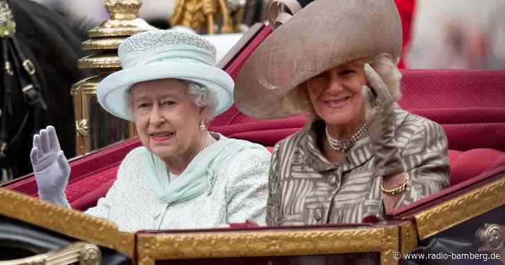 Queen überträgt Meghans Theater-Schirmherrschaft an Camilla