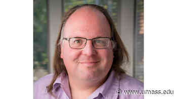 UMass Amherst's Ethan Zuckerman to Present “How to Fix Social Media” April 13 at Mount Ida Campus - UMass News and Media Relations
