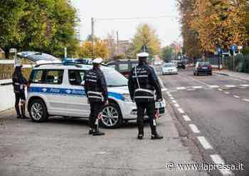 Maranello: fugge all'alt, inseguito e bloccato, 1400 euro di multa e patente sospesa - La Pressa