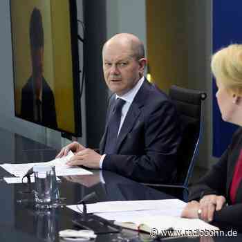 Streit über Corona-Kurs - Schlagabtausch zur Impfpflicht - Radio Bonn / Rhein-Sieg - radiobonn.de