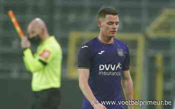 “Sergio Gomez (Anderlecht) wordt op defensief vlak steeds kwetsbaarder” - VoetbalPrimeur.be