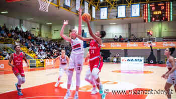 Famila Schio ospite della Reyer Venezia per il Superclassico della Serie A1 femminile - VicenzaToday