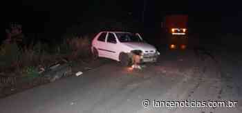 Condutor fica gravemente ferido em acidente entre carro e caminhão, em Faxinal dos Guedes - Lance Notícias