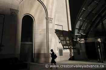 Report finds pockets of jobs weakness in rebound for Canadian women - Creston Valley Advance