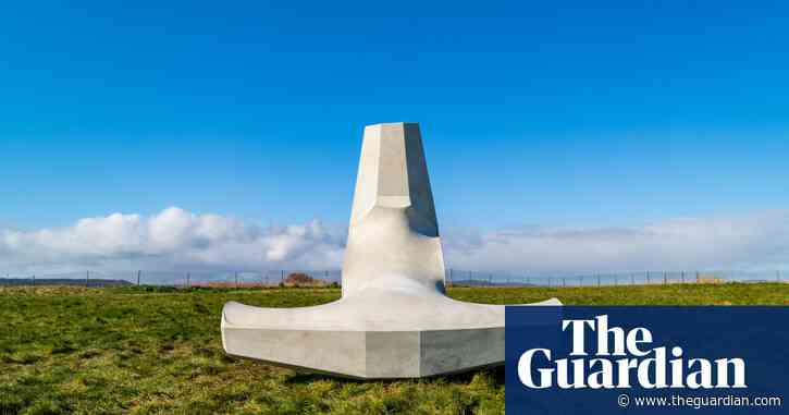 Ryan Gander’s dolos opens a sculpture trail for the Yorkshire coast