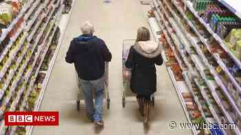 The teachers buying food for pupils and their families - BBC.com