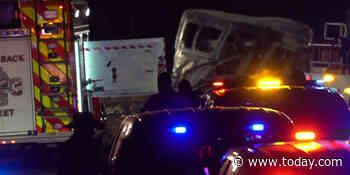 9 dead after van carrying college golf teams collides with pickup truck in Texas