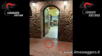 Crotone, il servizio al ristorante è lento: tre clienti accoltellano il cameriere - ilmessaggero.it