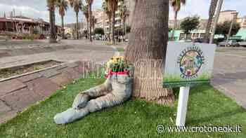 Crotone, nuove decorazioni sul lungomare cittadino con un significato particolare - CrotoneOK.it