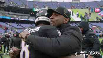 Ray Lewis Is Confident Ravens Will Finalize Deal With Lamar Jackson - Sports Illustrated