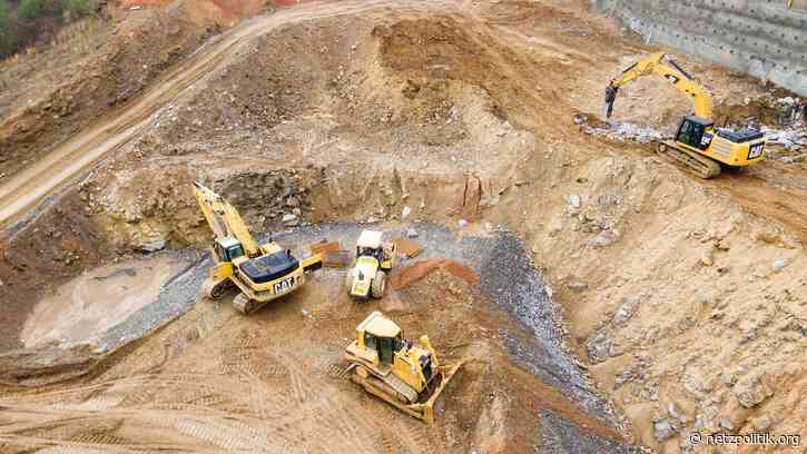 100 Tage Bundesregierung: Große Vorhaben und große Baustellen