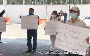 Exempleados del Ayuntamiento exigen ser reinstalados - El Sol de Cuernavaca