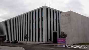 Russland-Spionage an der Uni Augsburg: Telefonate als Beweis? - br.de