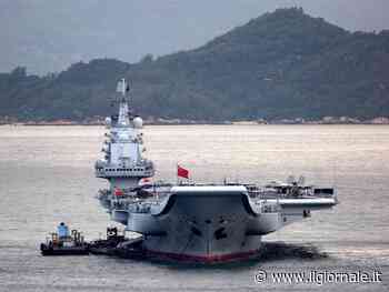 Alta tensione, inseguimento in mare: la portaerei "braccata"