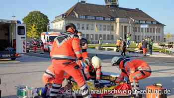 Notfall-Großübung am Flughafen Braunschweig in Waggum