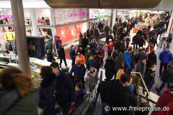 Shopping an fünf Sonntagen in Chemnitz: Verdi prüft Klage - freiepresse.de