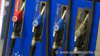 Energie - Spritpreise sinken weiter - Wirtschaft - SZ.de - Süddeutsche Zeitung - SZ.de