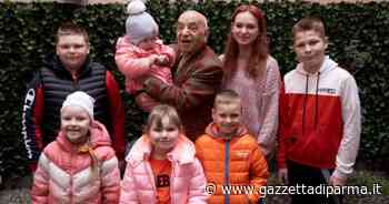 I 90 anni di Marco Borghini: «Io che ho vissuto la guerra, ospito 7 bimbi ucraini e le mamme» - Gazzetta di Parma