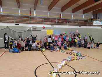 Food drive creates domino effect at École Campbelltown - Wetaskiwin Times Advertiser