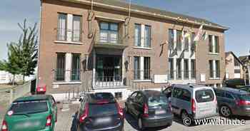 Gemeenteraad komt weer fysiek samen - Het Laatste Nieuws