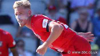 Luke Wood: Lancashire all-rounder extends contract until end of 2024 season