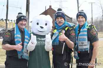 Hamilton police plunge for Special Olympics | TheSpec.com - Hamilton Spectator