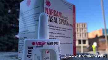 Retired First Responder Hands Out Free Narcan in Wake of Spring Break Overdoses