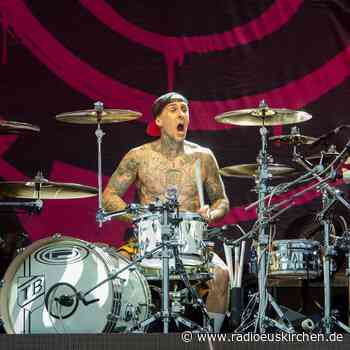 Blink-182-Schlagzeuger Travis Barker rockt bei den Oscars - radioeuskirchen.de