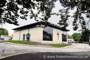 Bolton: Fight breaks out outside Canon Slade School - The Bolton News