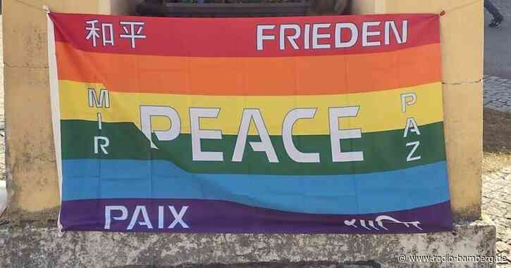 „Wo ist die Friedensflagge?“