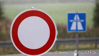 Polizei sucht Zeugen nach Verkehrsunfallflucht auf der A8: Verursacherfahrzeug dürfte beschädigt sein