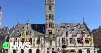Dendermonde wacht al weken op herstelling van kapotte lift in stadhuis - VRT NWS