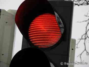 Ansbach: +++ Ohne Führerschein bei Rot über die Ampel +++ - fränkischer.de