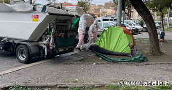 Catania, le foto della sgombero dei senza casa in piazza della Repubblica - La Sicilia