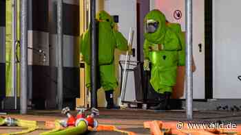 Feuerwehr-Einsatz in Iserlohn: Hallenbad nach Chlorgas-Alarm evakuiert - BILD