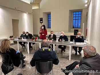 Enna rappresentanti politici della città ASSENTI . - Dedalomultimedia