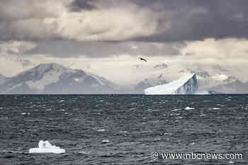 Antarctica, Arctic undergo simultaneous freakish extreme heat