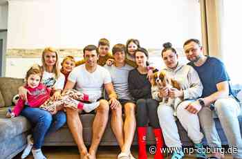 Zusammenrücken für die Menschlichkeit - Coburger Familie nimmt sechs Flüchtlinge auf - Neue Presse Coburg