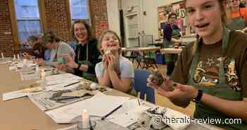 Watch now: Decatur Arts Council hosts program on Ukrainian Easter eggs - Herald & Review