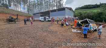 SC: Acidente com micro-ônibus escolar deixa feridos em Nova Itaberaba - REVISTA DO ÔNIBUS