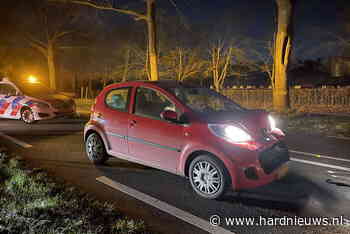 Schade bij ongeval tussen auto en bestelbus, Peeldijk - N272 8,4 Handel - Hardnieuws