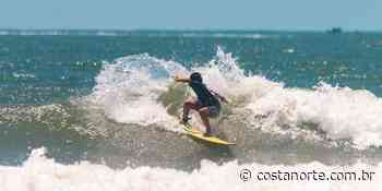 Campeonato de surf agita a praia de Riviera em Bertioga (SP) - Costa Norte