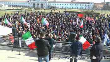 Modena, manifestazione “No Pass” al Parco Novi Sad. VIDEO - modenaindiretta.it