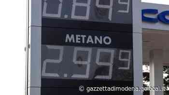 Modena, metano alle stelle, chiusi tre distributori: «Il Governo deve portare l'Iva al 5%» - La Gazzetta di Modena