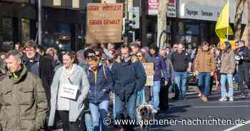 Demo gegen Impfpflicht: Friedlicher Protestzug durch die Innenstadt