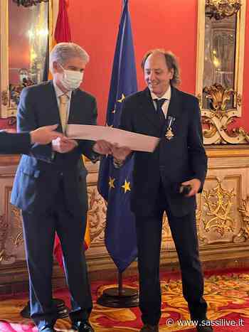 Felice Lisanti (Presidente Associazione Culturale Energheia di Matera) insignito del titolo di Cavaliere di Spagna: report e foto - Sassilive.it