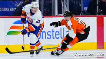 Hayes leads Flyers to win in first game since trading Giroux - Belleville News-Democrat